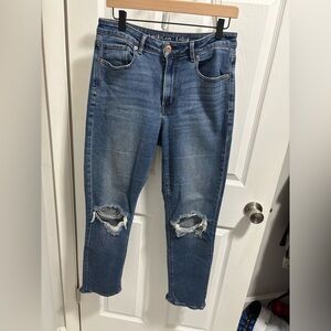 American eagle mom jeans